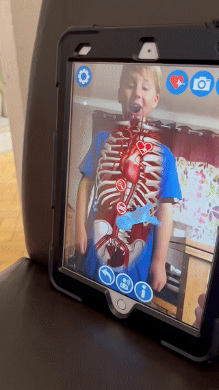 Virtuali-Tee: The AR T-Shirt That Brings Science to Life At Home